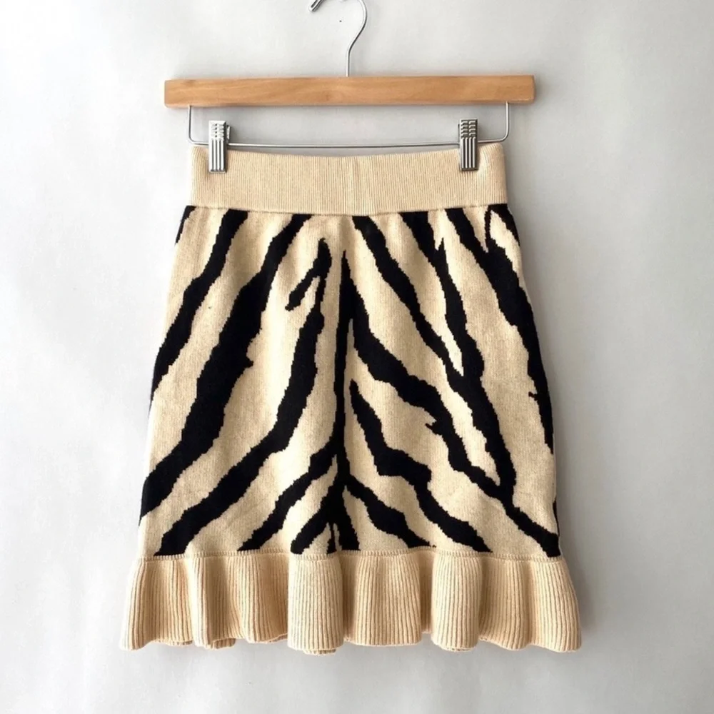 FREE PEOPLE x Jen’s Pirate Booty Siberian Trumpet Mini Skirt